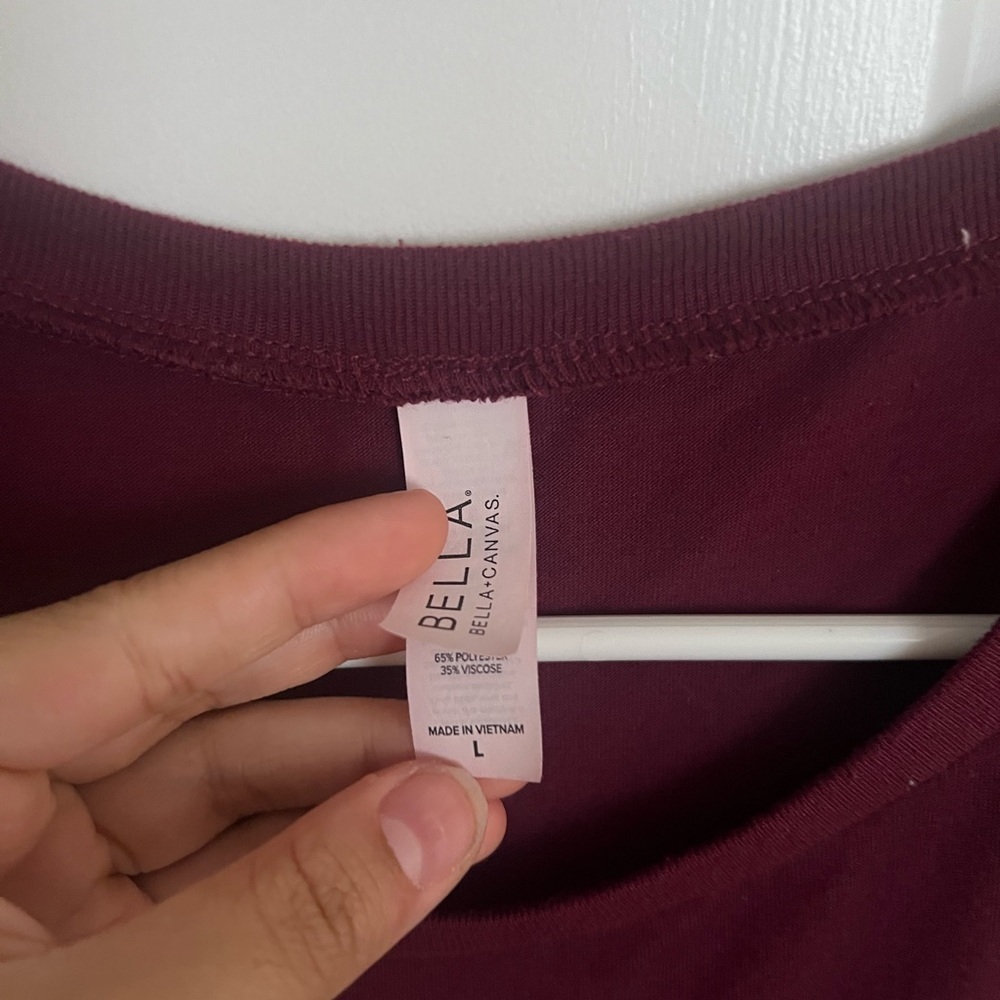 Burgundy “Love yourself” Tank - Picture 3 of 3